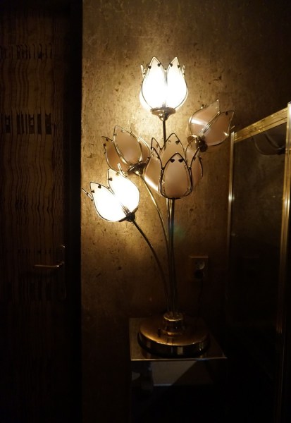 Vintage goud glass bloemlamp Lotus Hollywood Regency Midcentury modern gilded flower tulip table lamp-00011